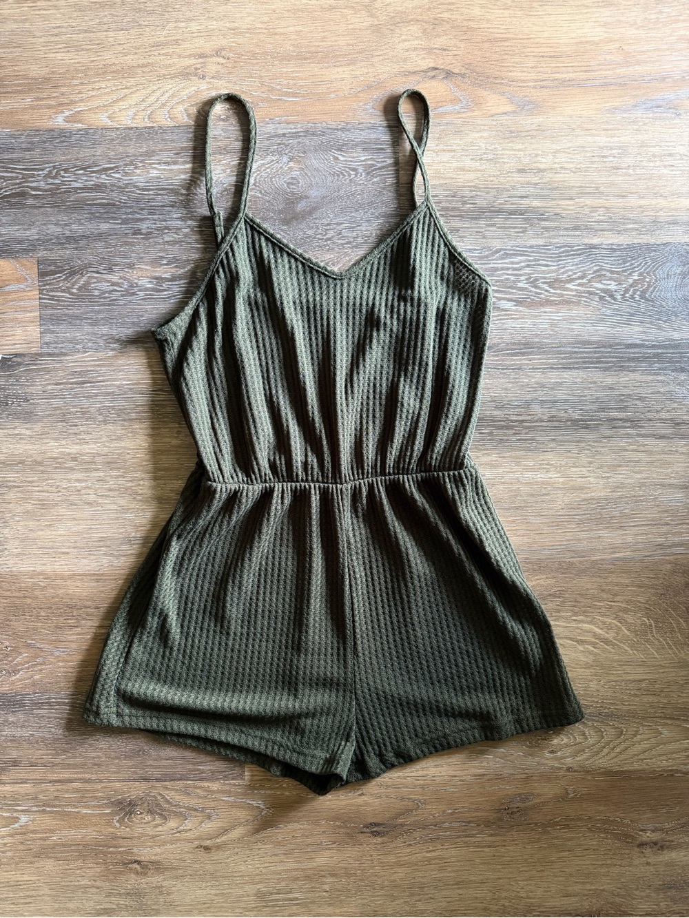 SHEIN Olive Green Ribbed Knit Romper